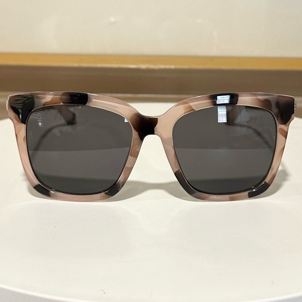 Diff Eyewearhailey Square Sunglasses - image 4